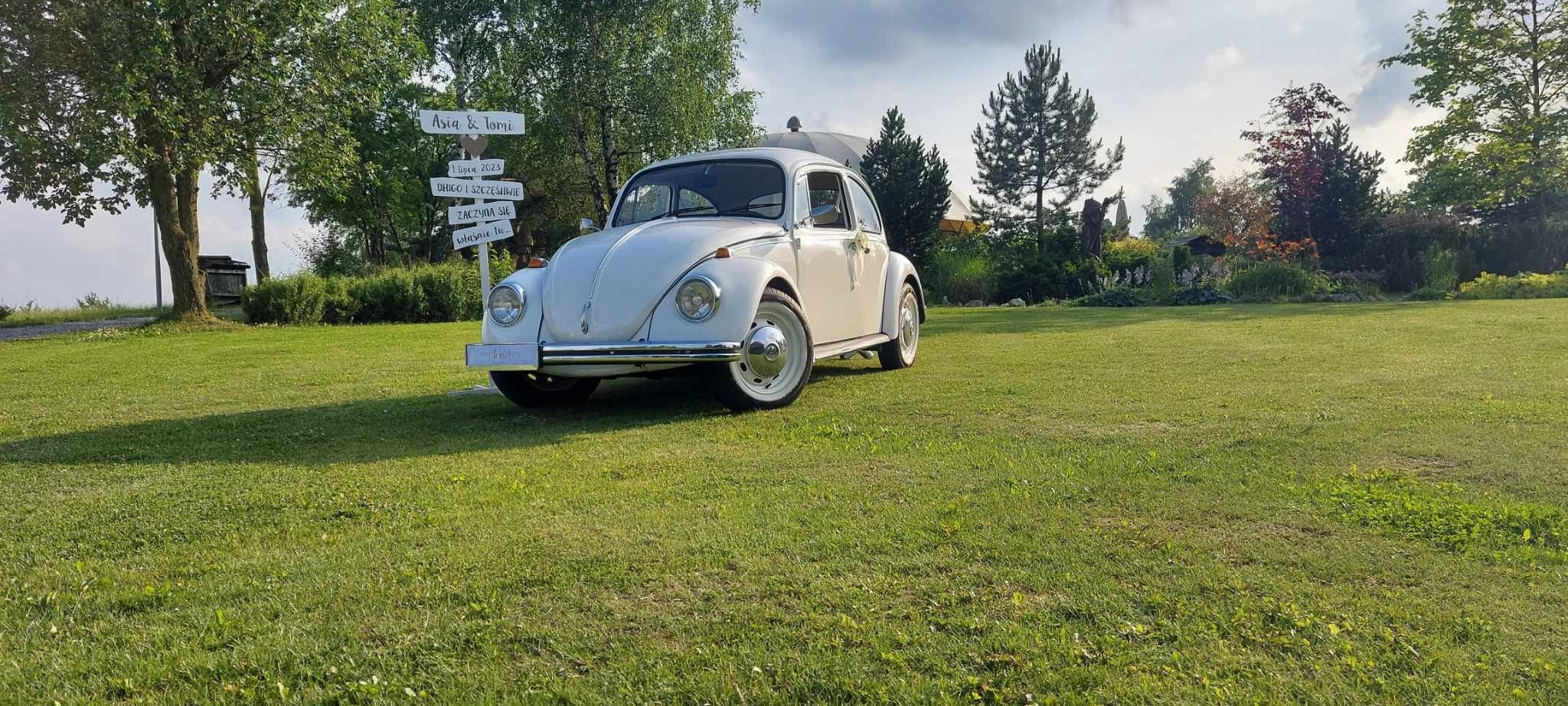 zabytkowy samochód garbus